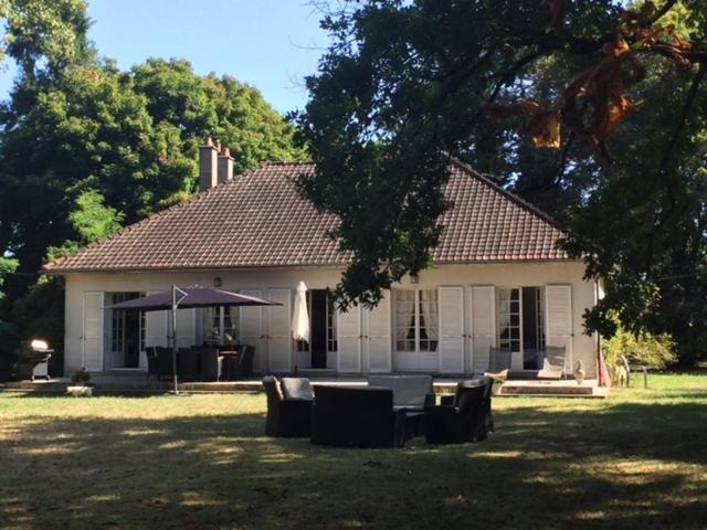 La Petite Troliere Villa Orval  Exterior photo