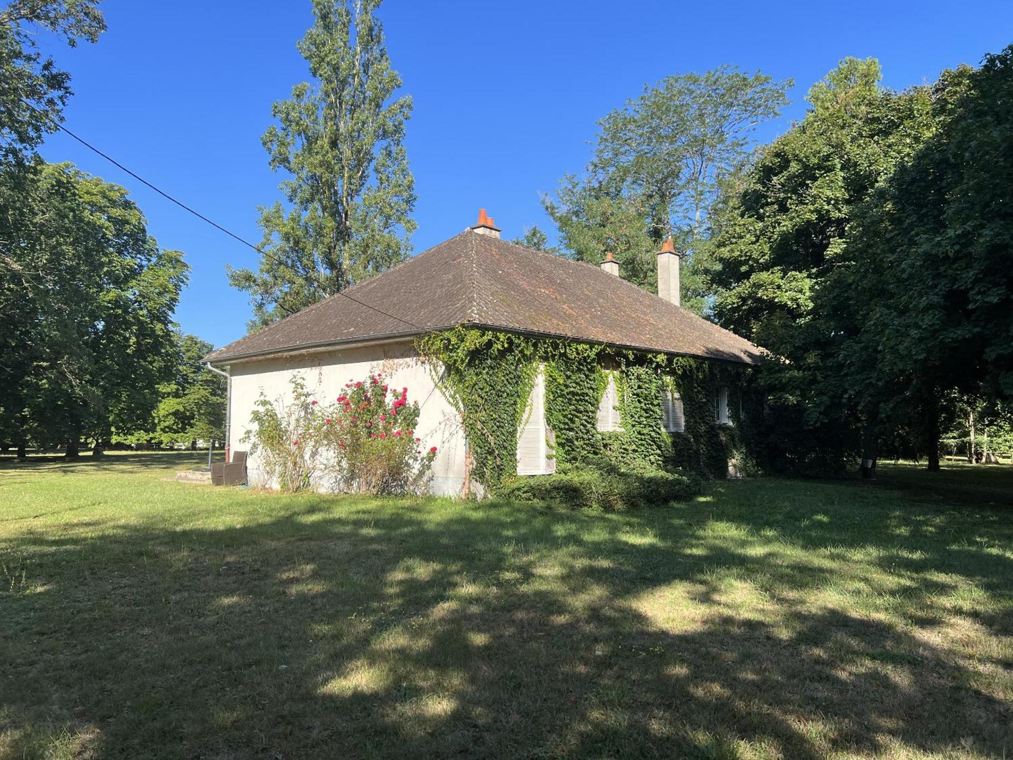 La Petite Troliere Villa Orval  Exterior photo